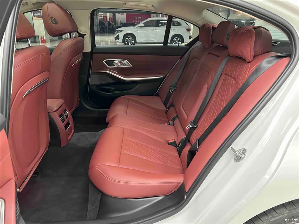 BMW 3 Series, 2023 15