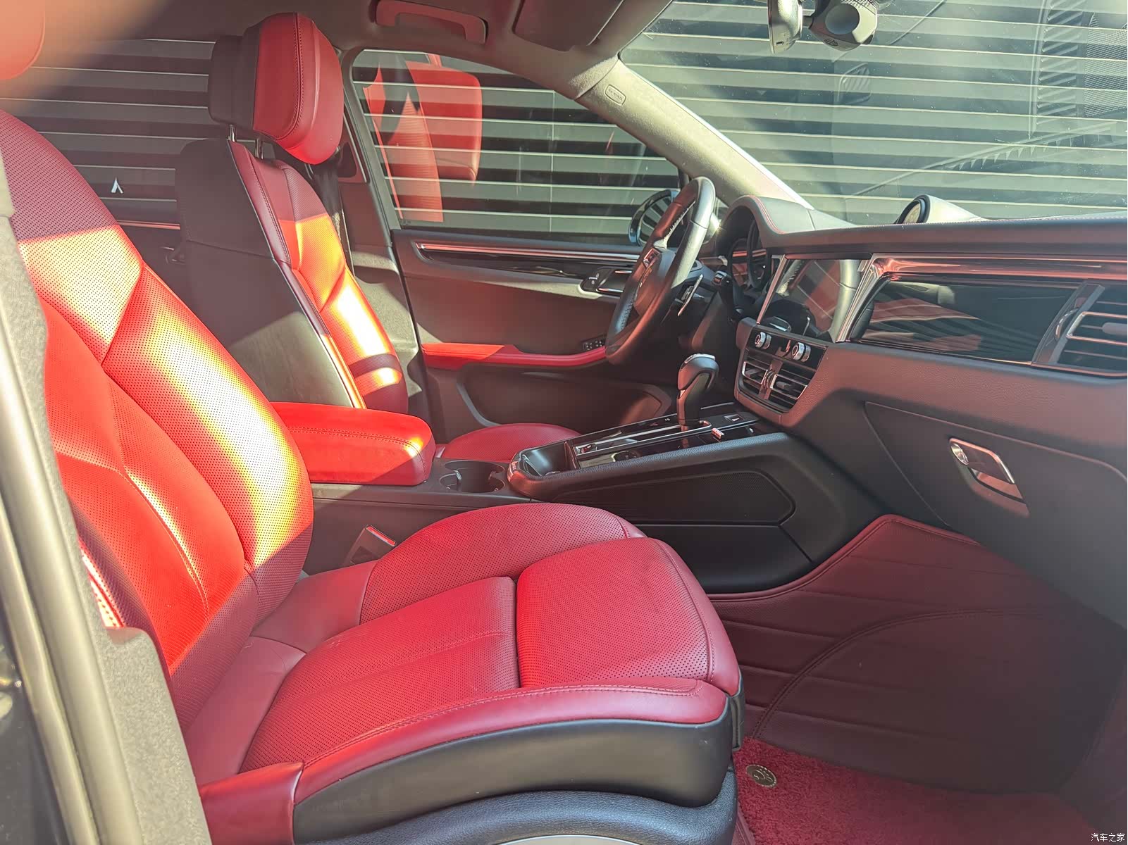 Porsche Macan, 2022 13