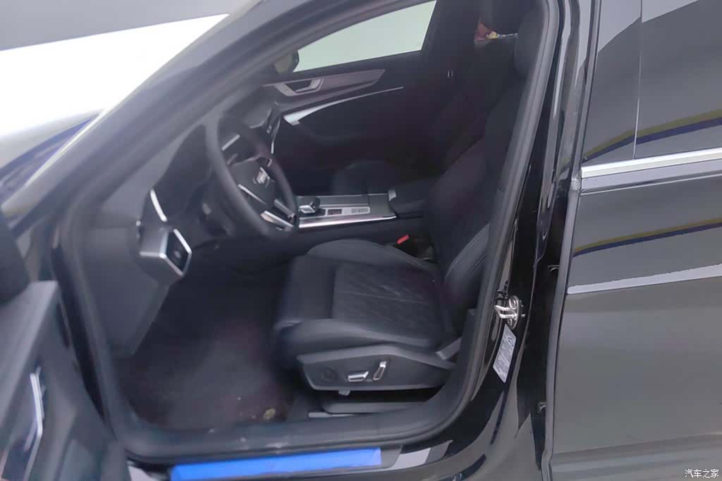 Audi A6L, 2025 9