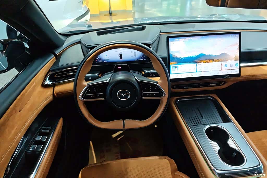 Mazda EZ-6, 2024 15