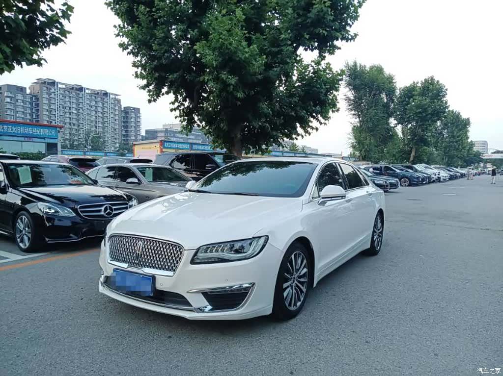 Lincoln MKZ