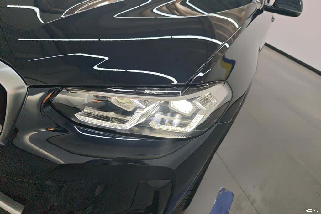 BMW X3, 2022 все фото