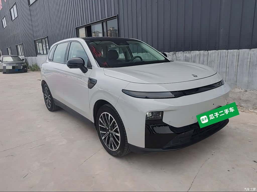 Leapmotor B10, 2025 4
