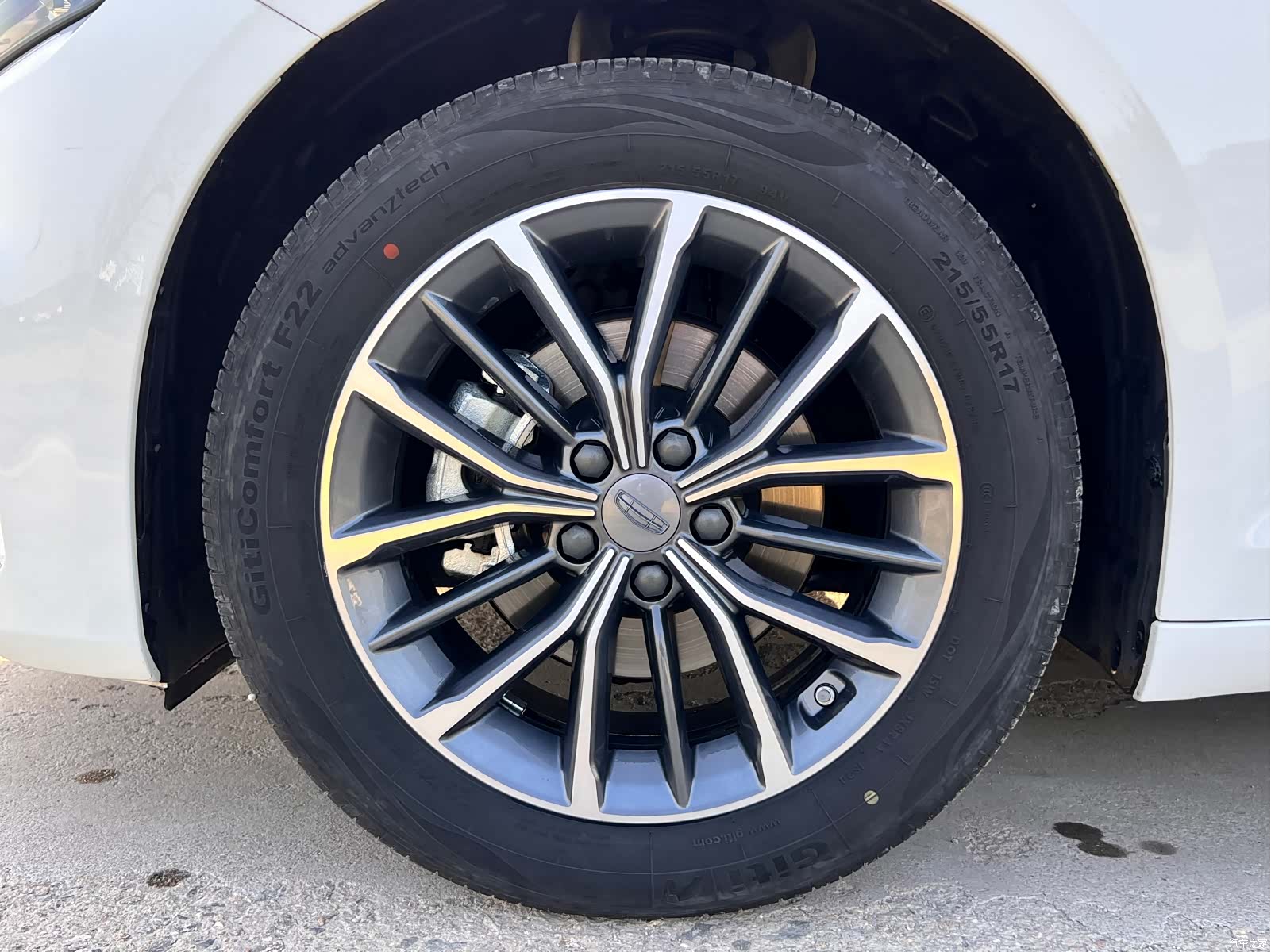 Geely Preface, 2024 19