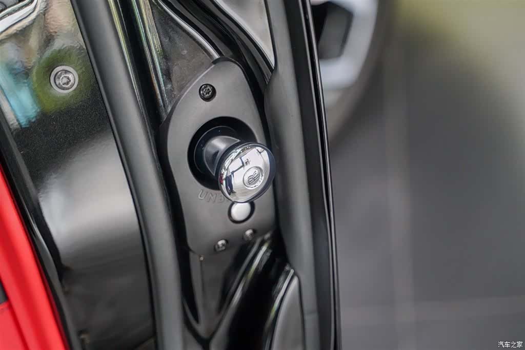 Rolls-Royce Cullinan, 2023 11