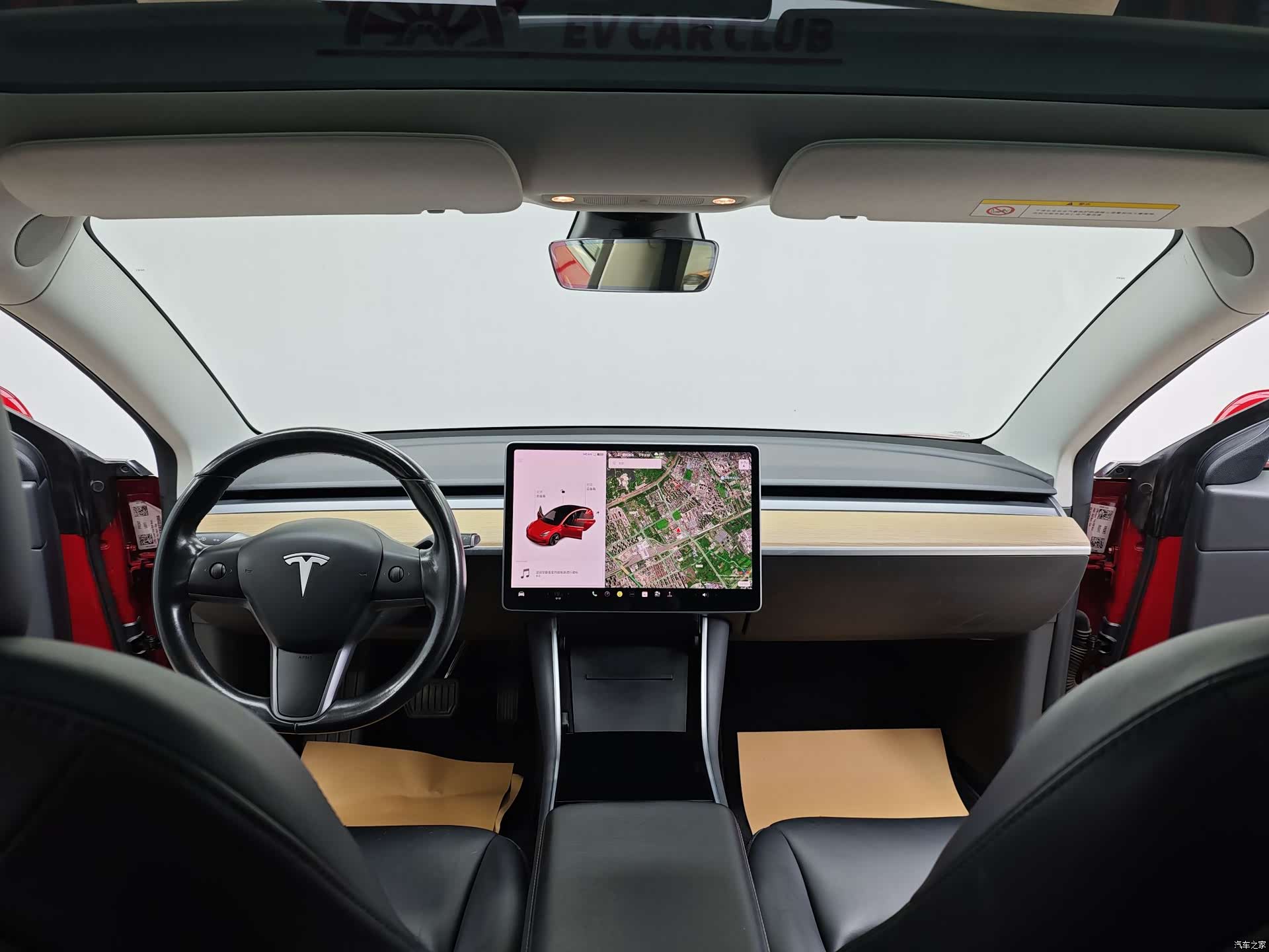 Tesla Model 3, 2020 37
