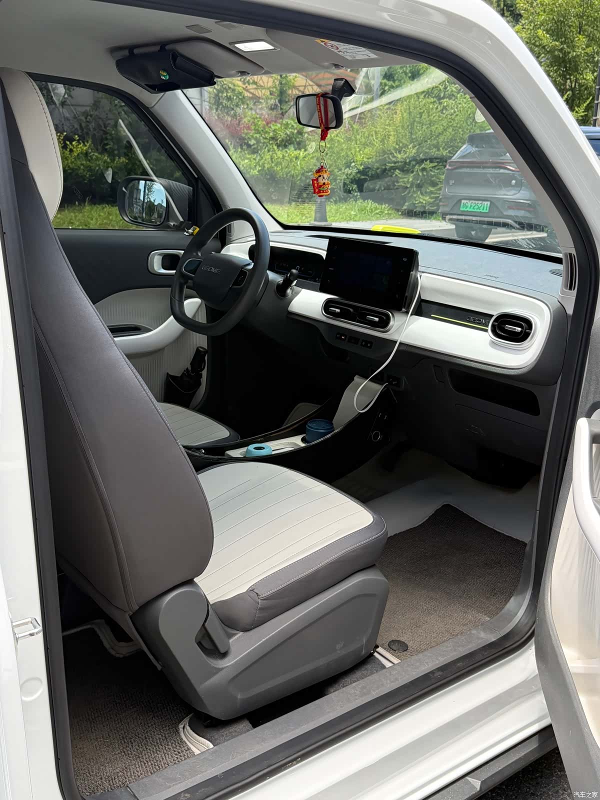 Geely Panda, 2025 9