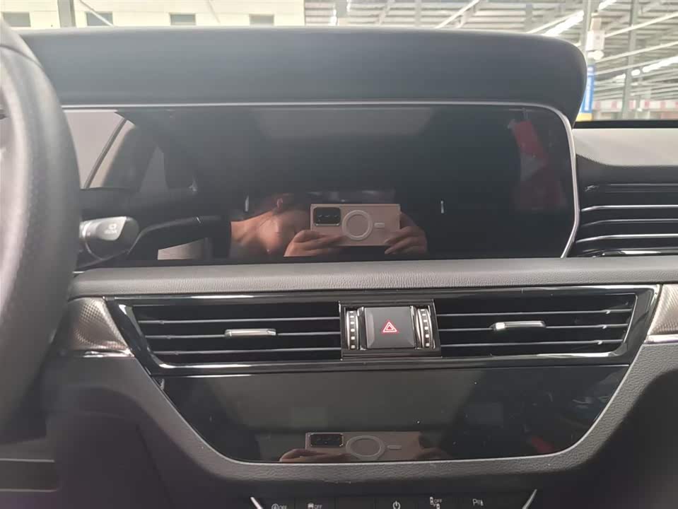 Hongqi HS5 Hongqi HS5