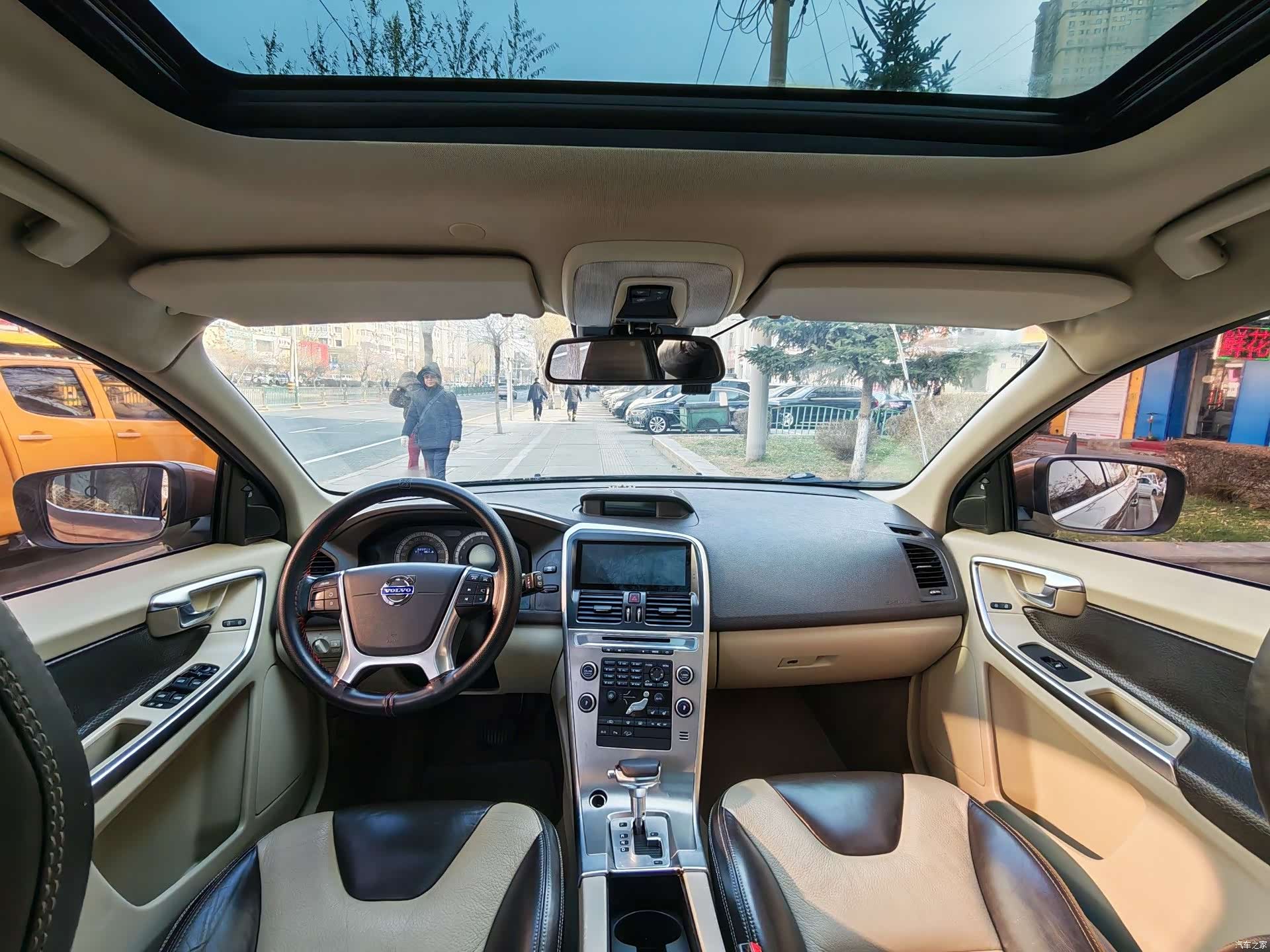 Volvo XC60, 2010 8