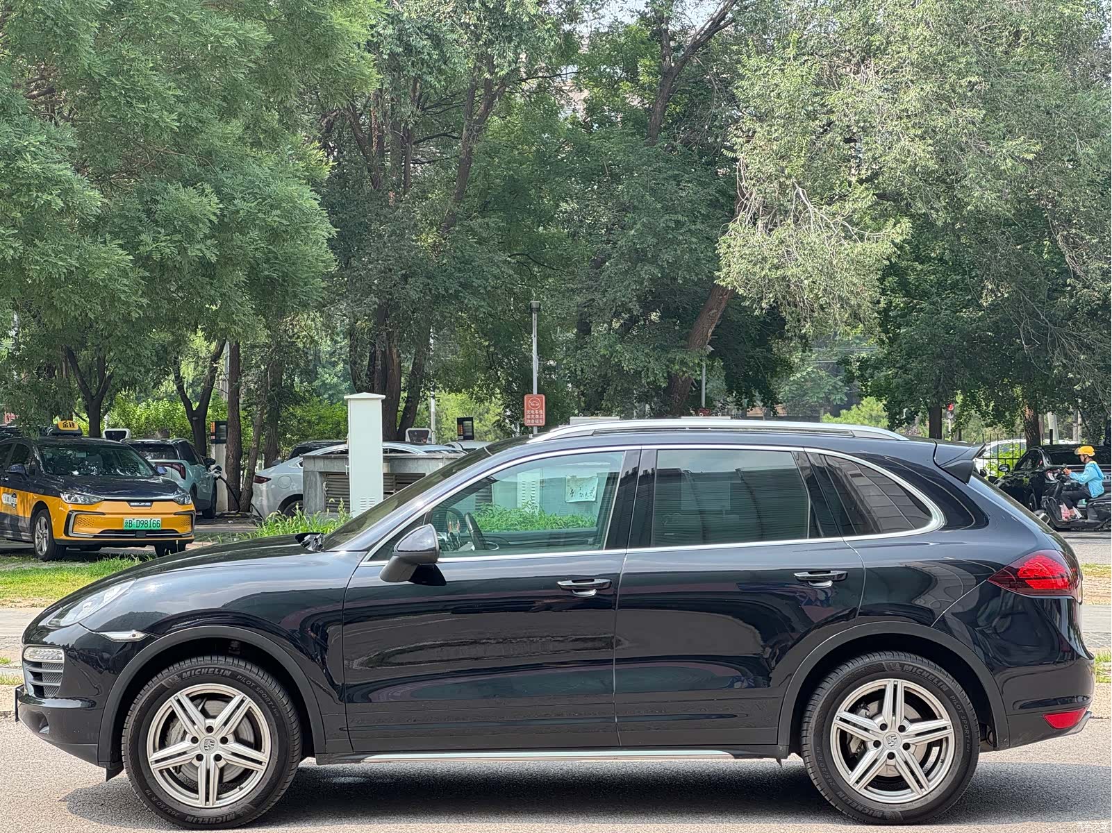 Porsche Cayenne, 2012 8