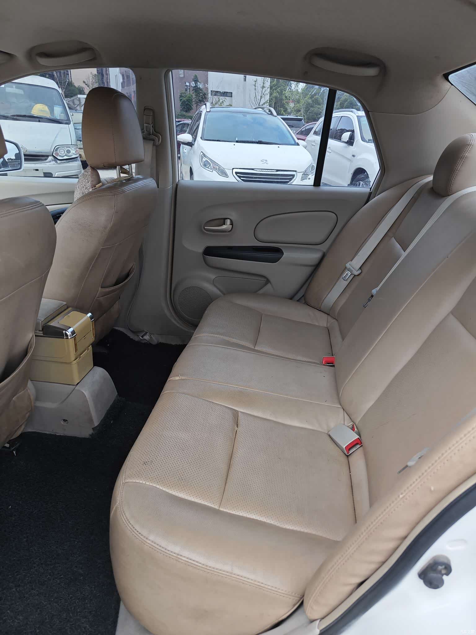 Nissan D50, 2016 7