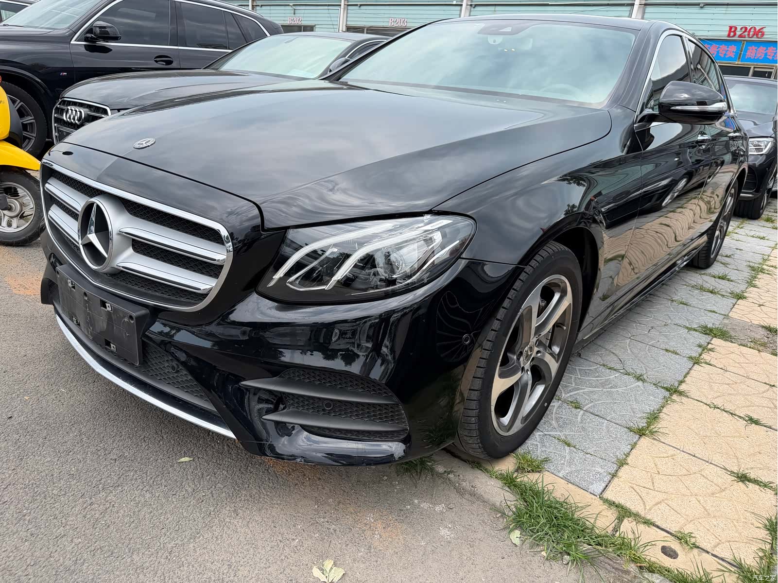 Mercedes-Benz E-Class, 2017 1