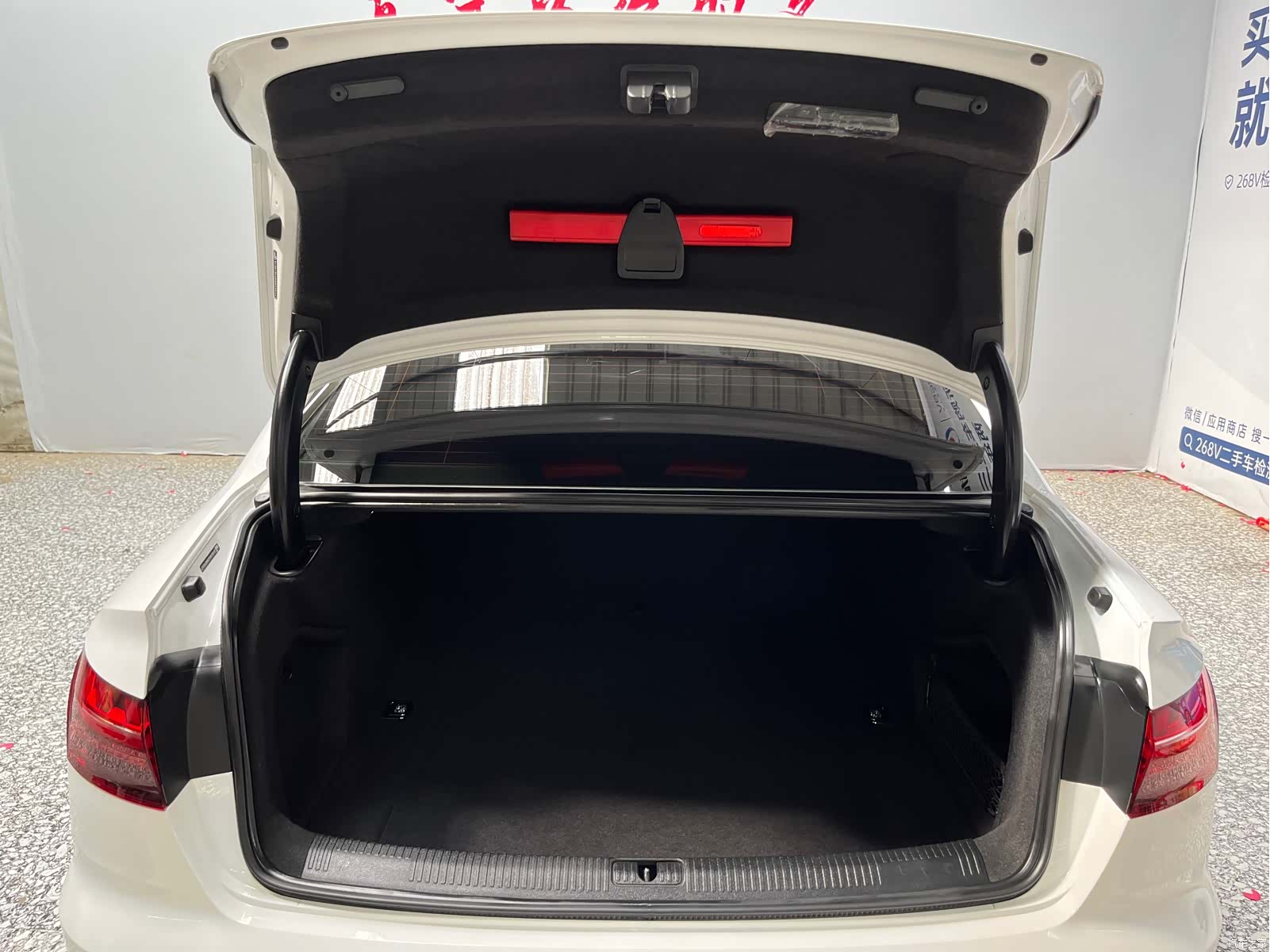 Audi A4L, 2023 14