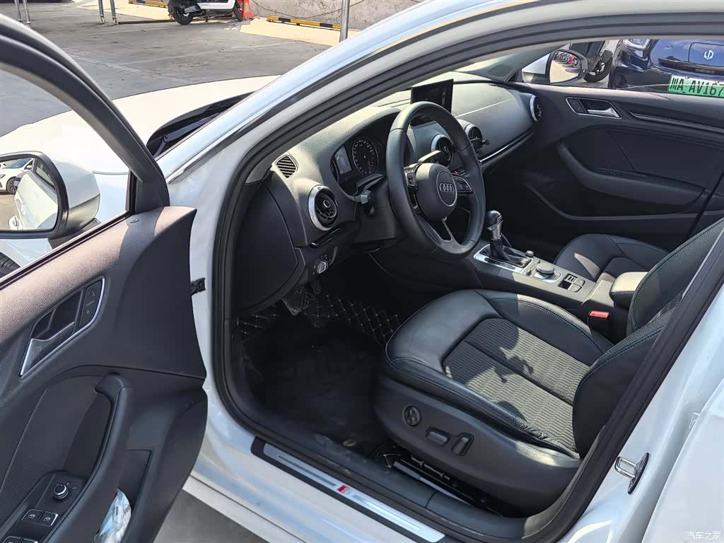 Audi A3, 2018 9