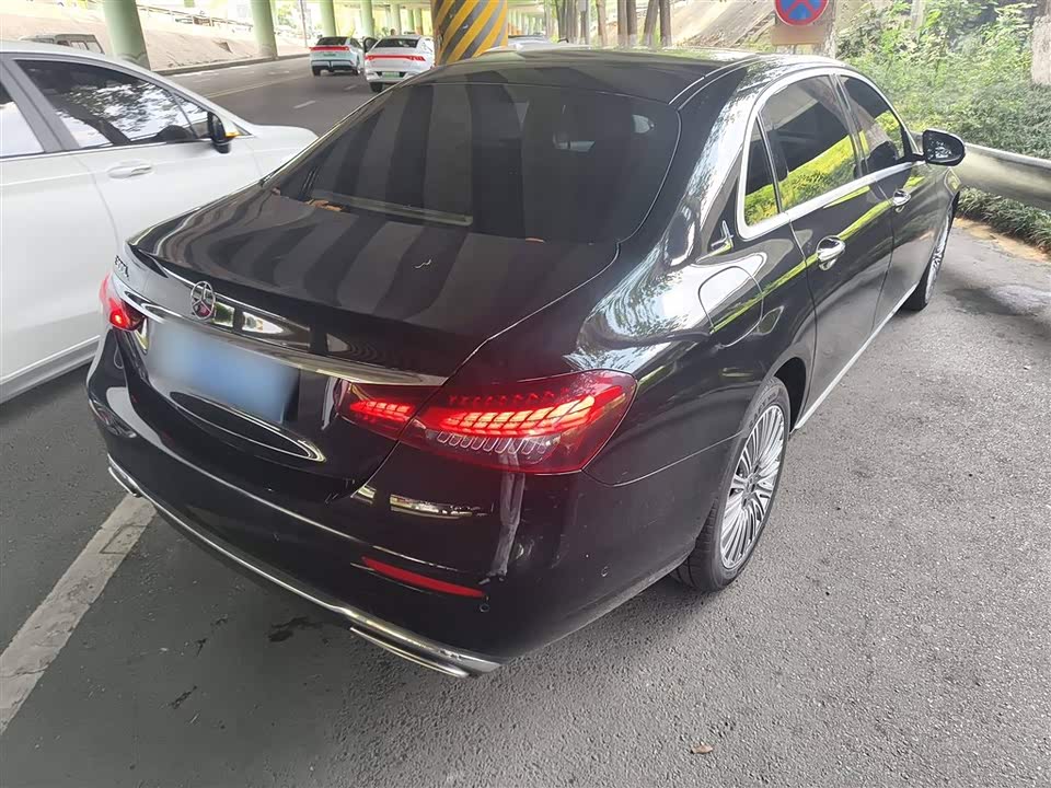 Mercedes-Benz E-class Mercedes-Benz E-class