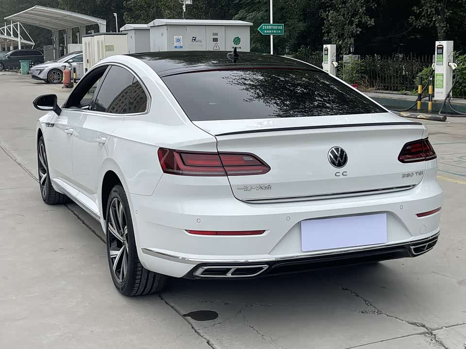 Volkswagen CC