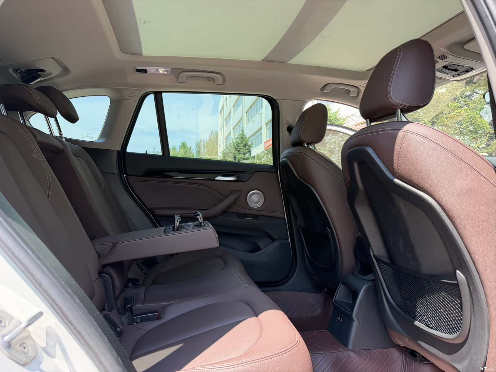 BMW X1, 2023 12