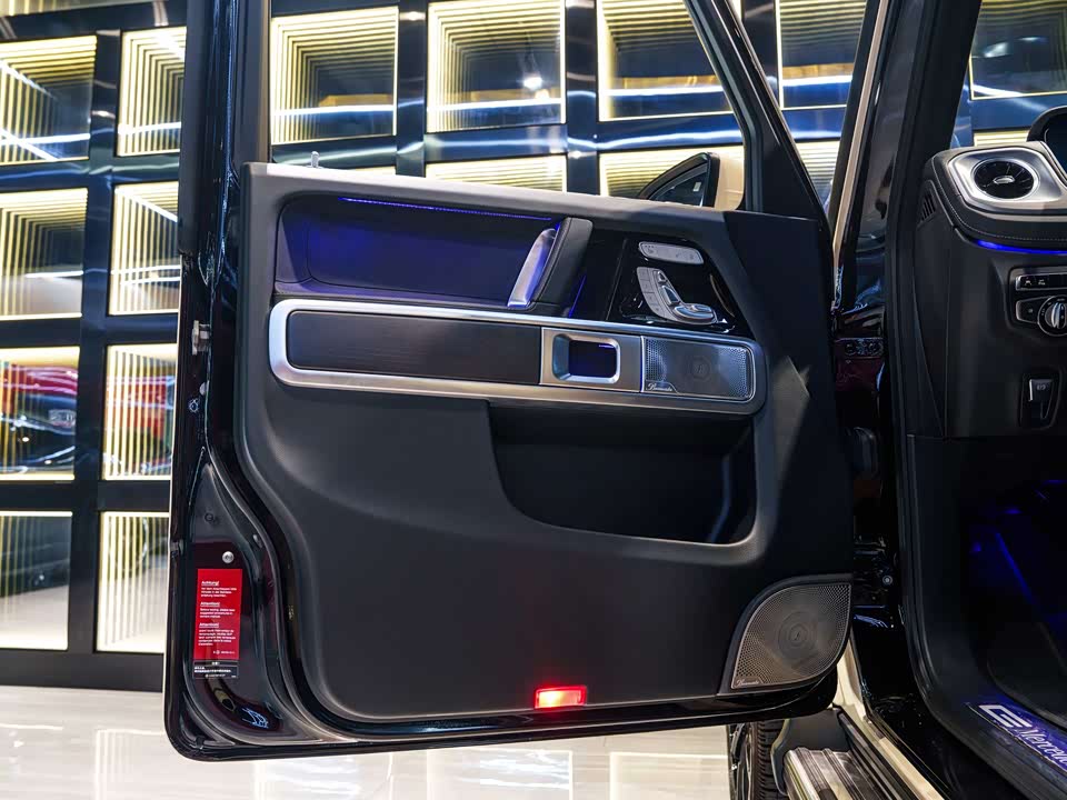 Mercedes-Benz G-class Mercedes-Benz G-class