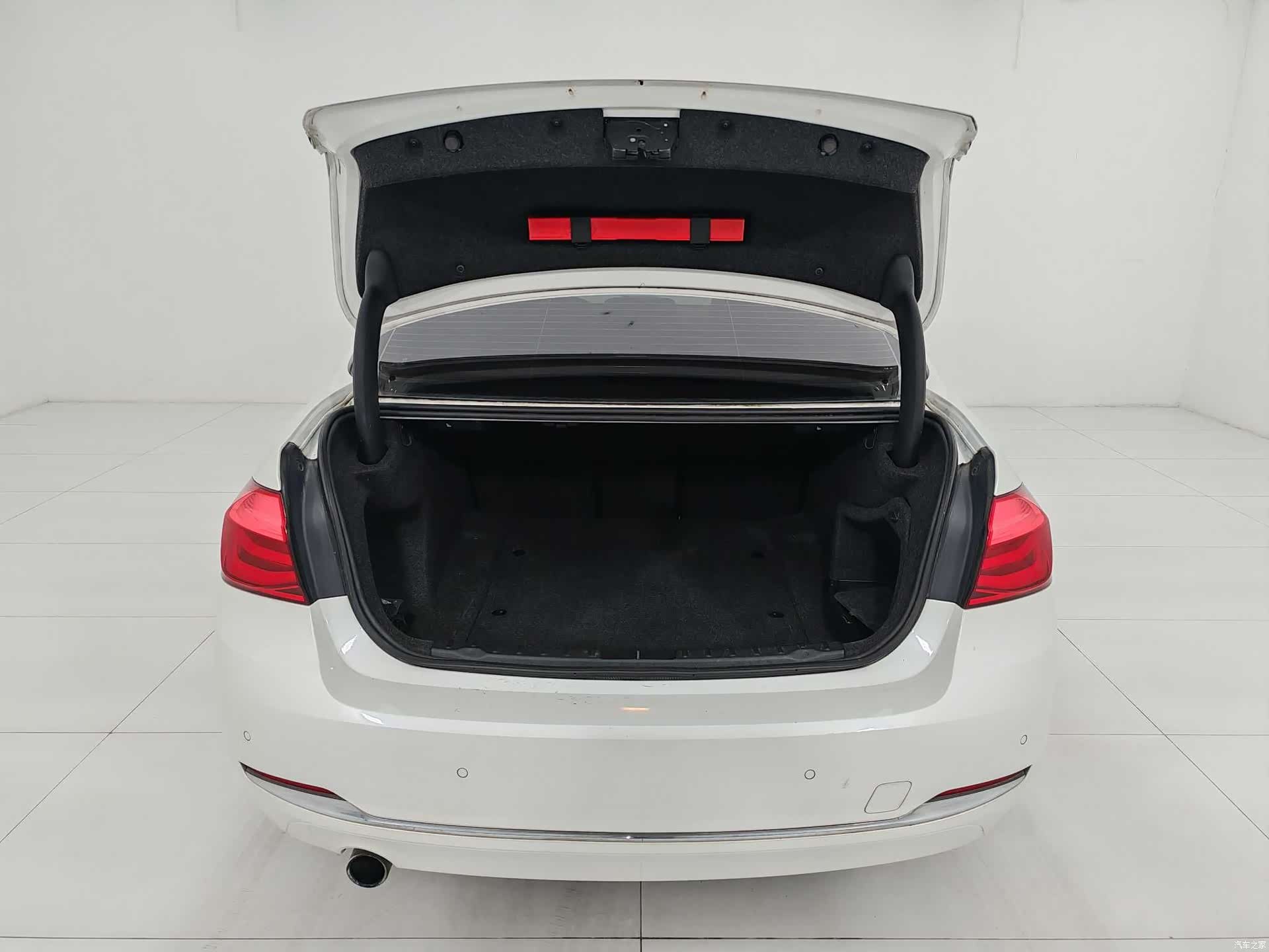 BMW 3 Series, 2017 11