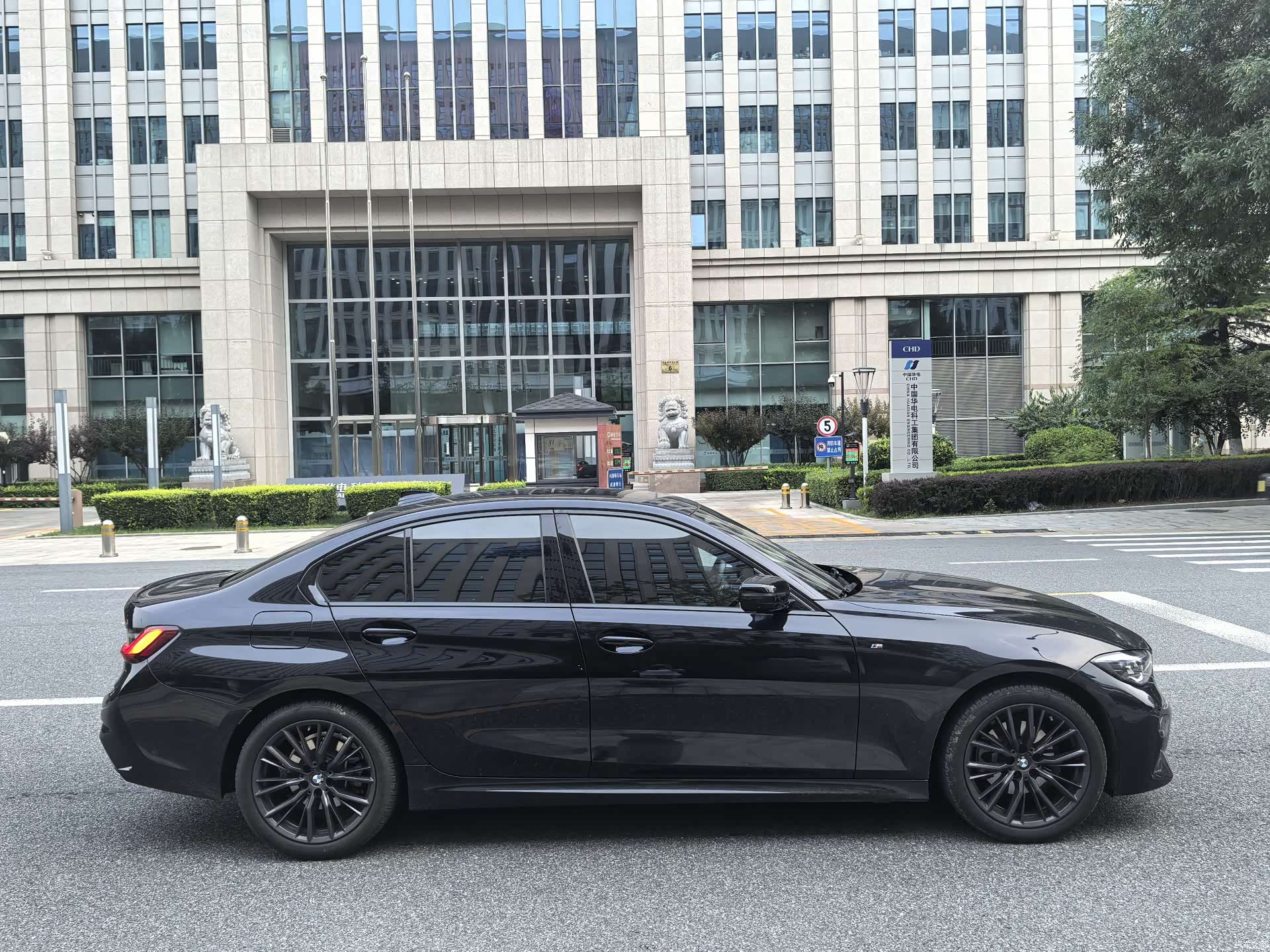 BMW 3 Series, 2022 7