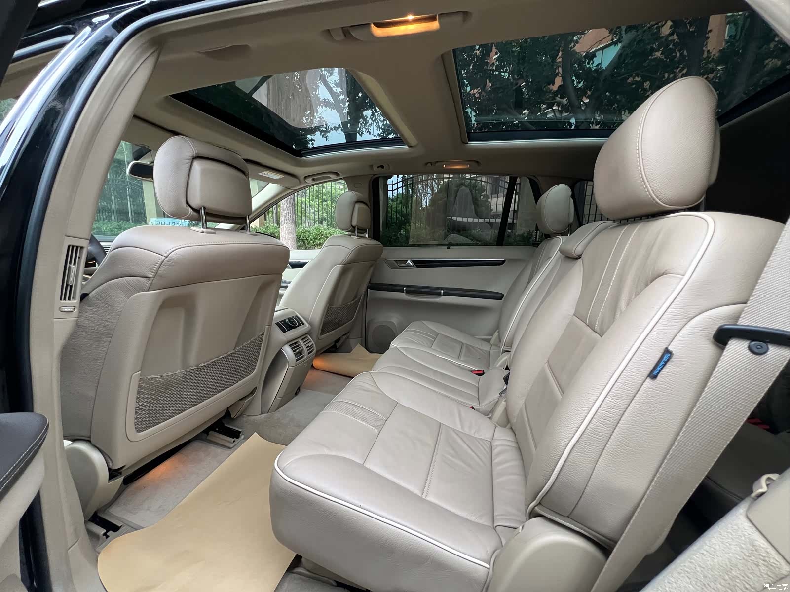 Mercedes-Benz R-Class, 2017 3