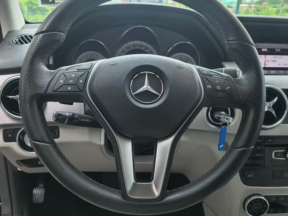 Mercedes-Benz GLK class