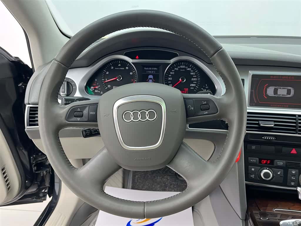 Audi A6L, 2009 14