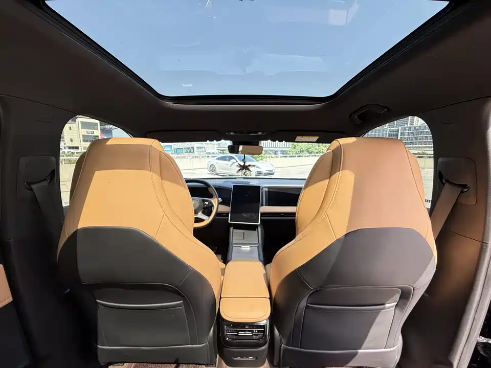 Geely Galaxy Galaxy L7