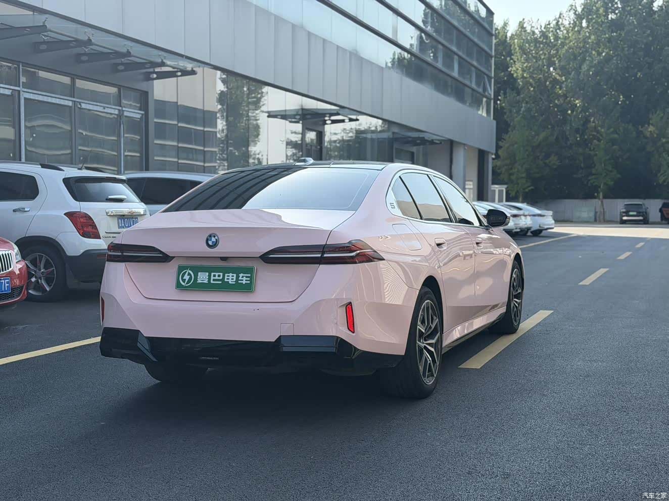 BMW i5, 2025 6