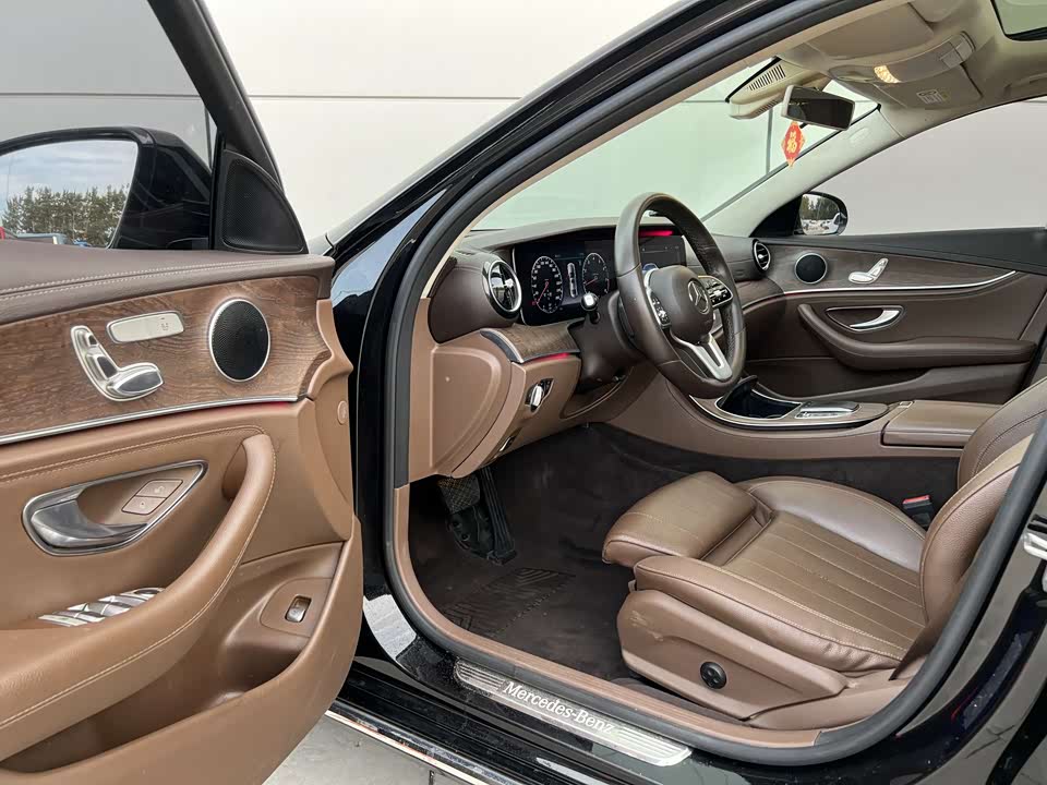 Mercedes-Benz E-class Mercedes-Benz E-class