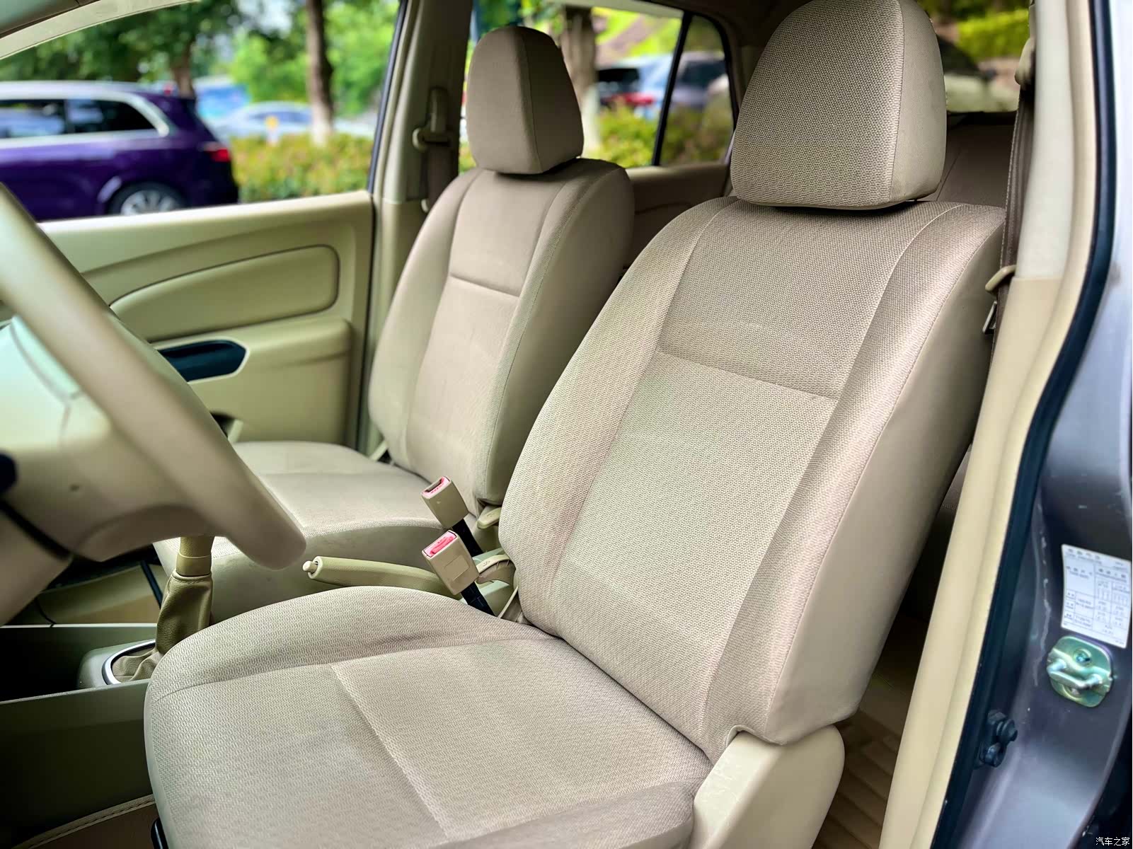 Nissan D50, 2015 13