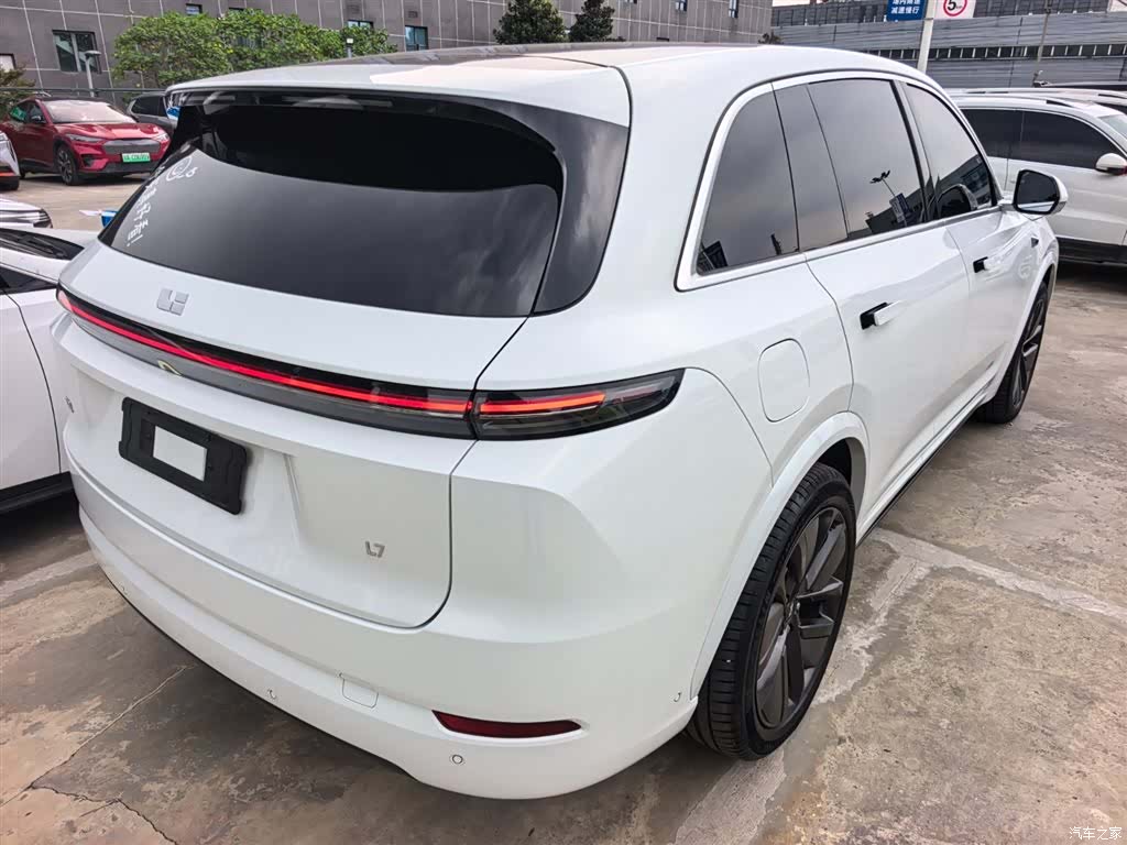Li Auto L7, 2025 7