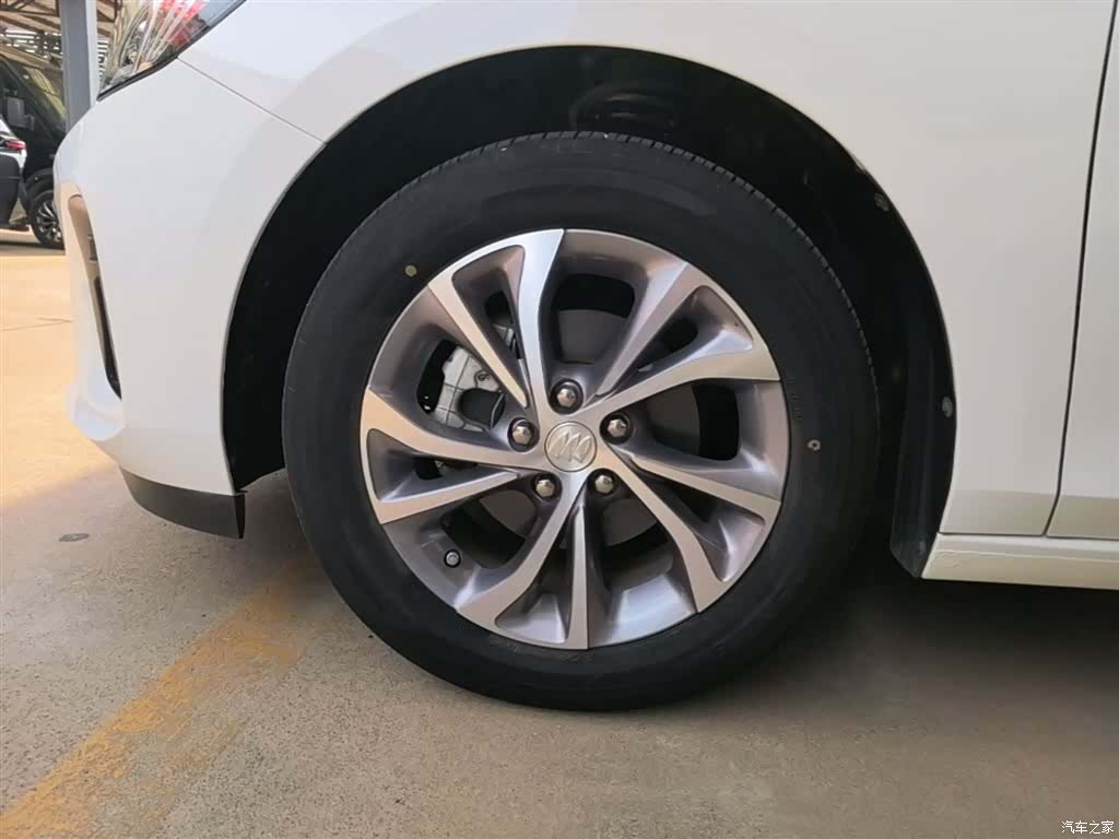 Buick Verano, 2023 23