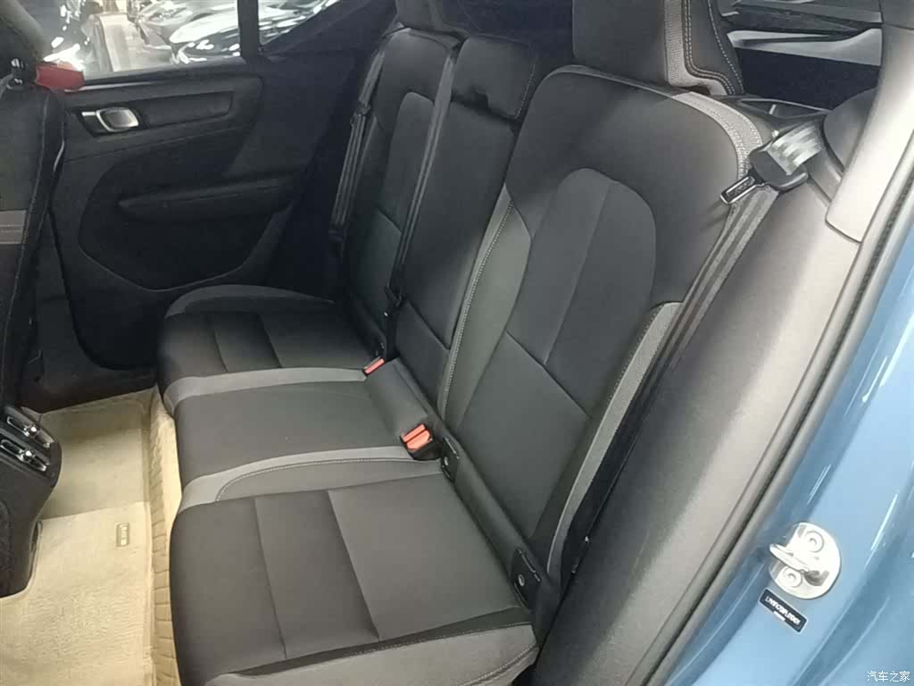 Volvo XC40, 2023 17