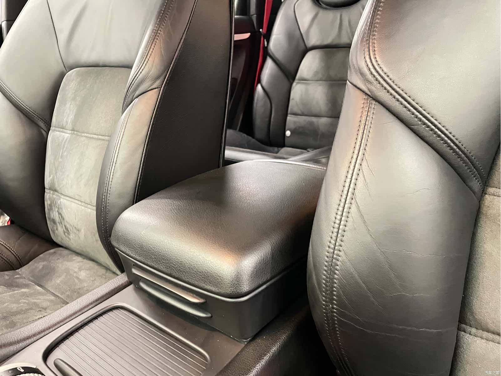 Porsche Cayenne, 2010 25