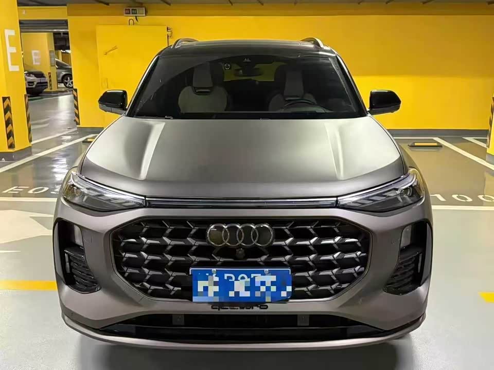 Audi Q6