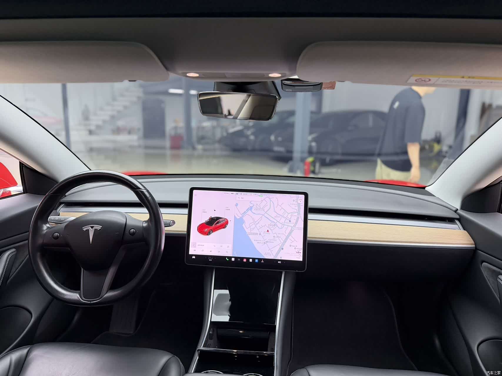Tesla Model 3, 2019 11