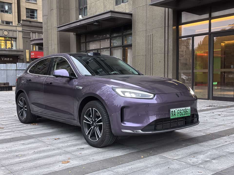 AITO Ask the world M5