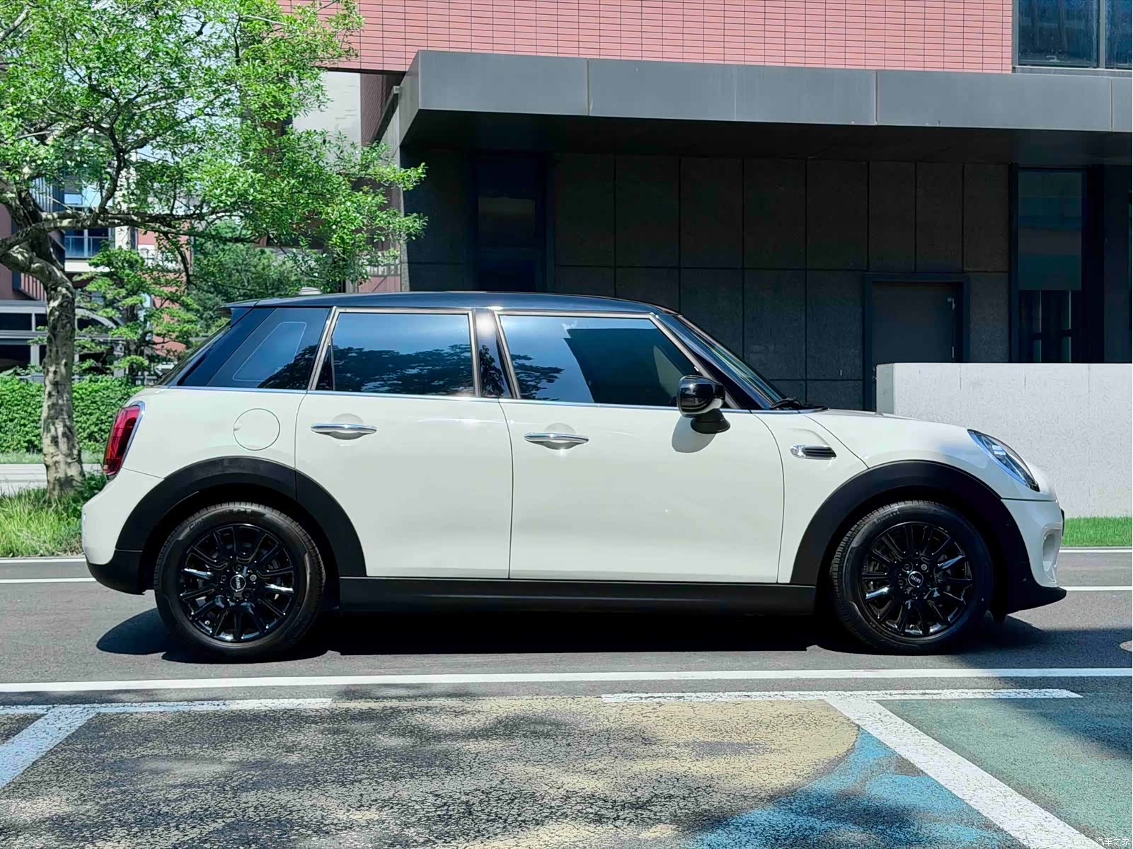 Mini Cooper, 2021 4
