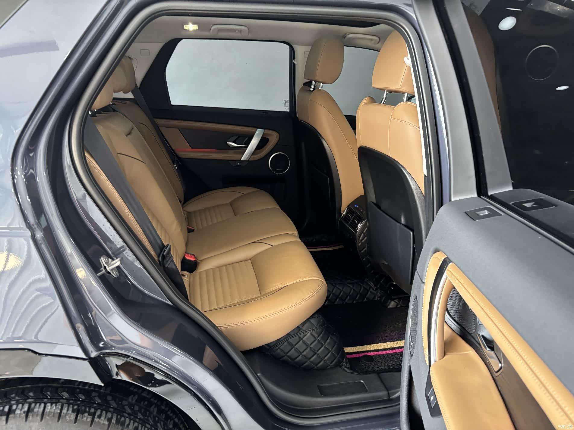 Land Rover Discovery, 2025 23