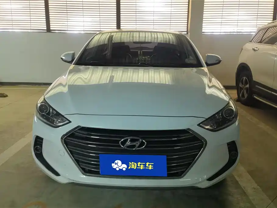 Hyundai Lead