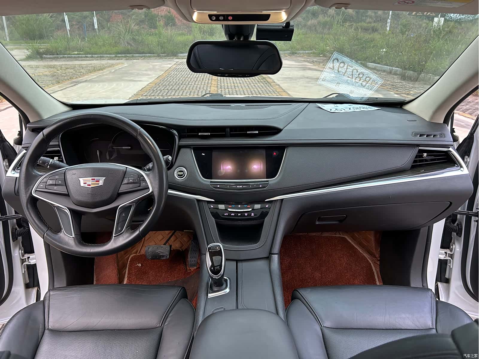 Cadillac XT5, 2017 12