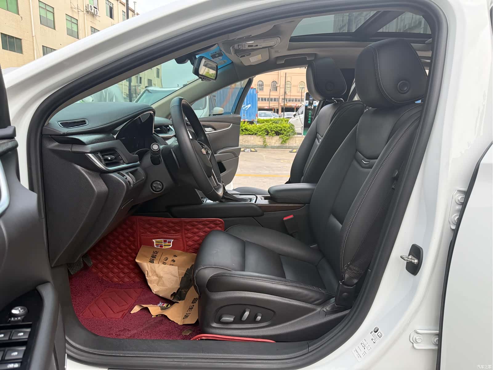 Cadillac XTS, 2018 13
