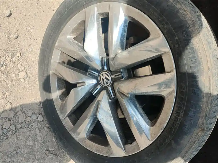 Volkswagen Tourang Volkswagen Tourang