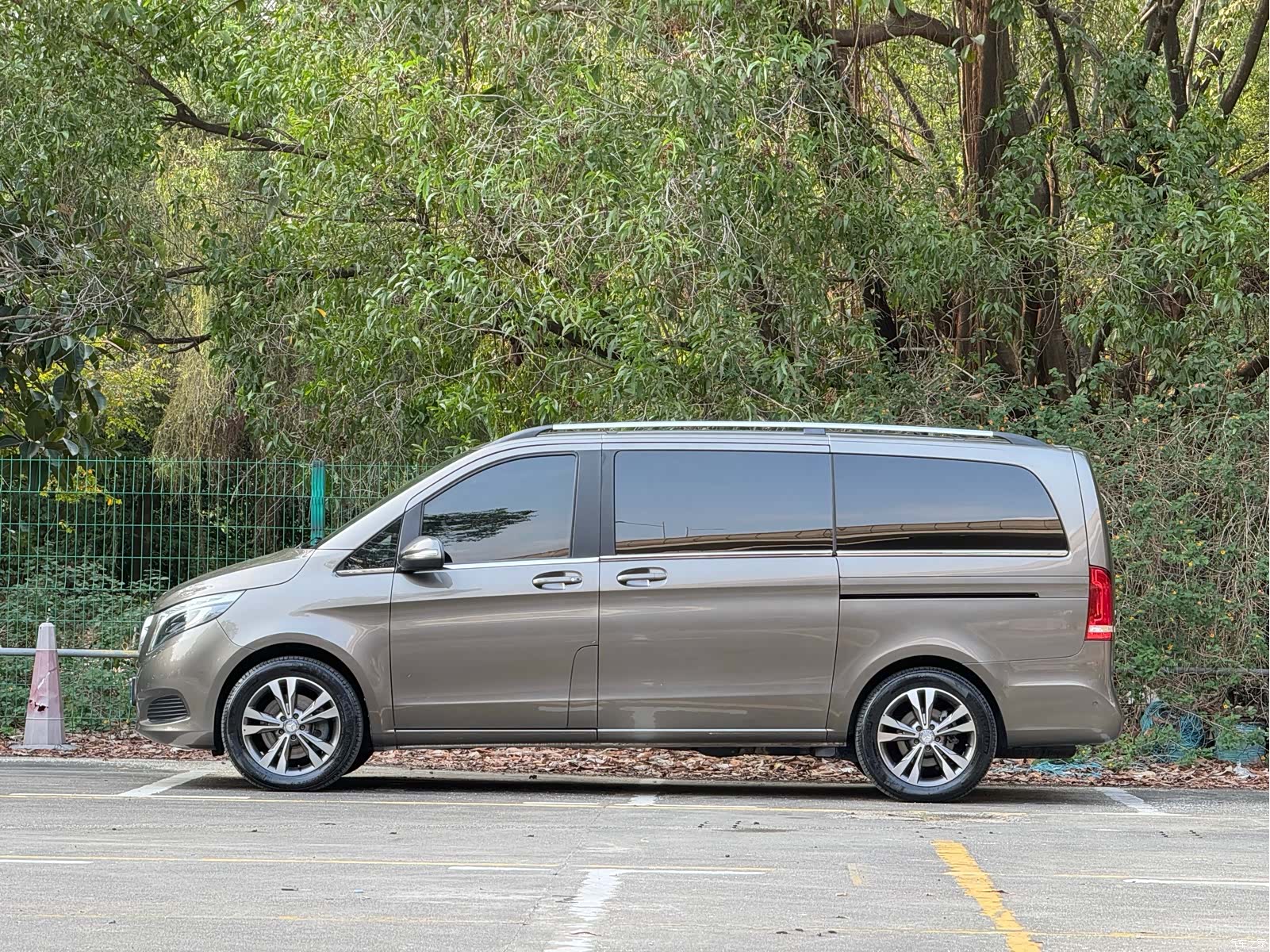 Mercedes-Benz V-Class, 2018 20