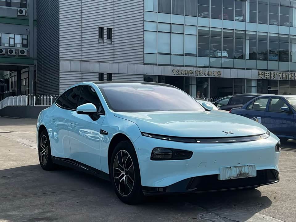 XPENG P7