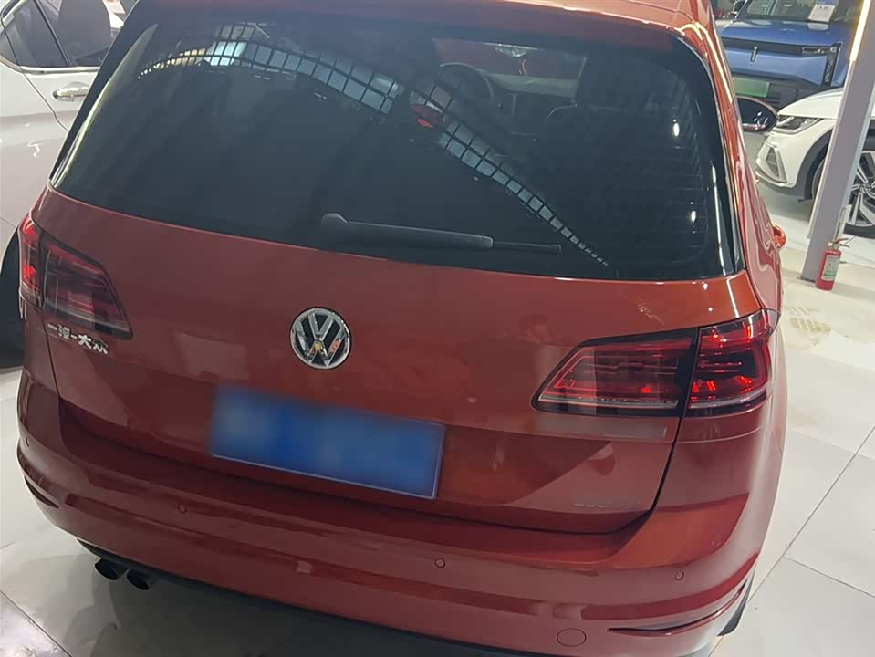 Volkswagen Golf*Jiayu Volkswagen Golf*Jiayu