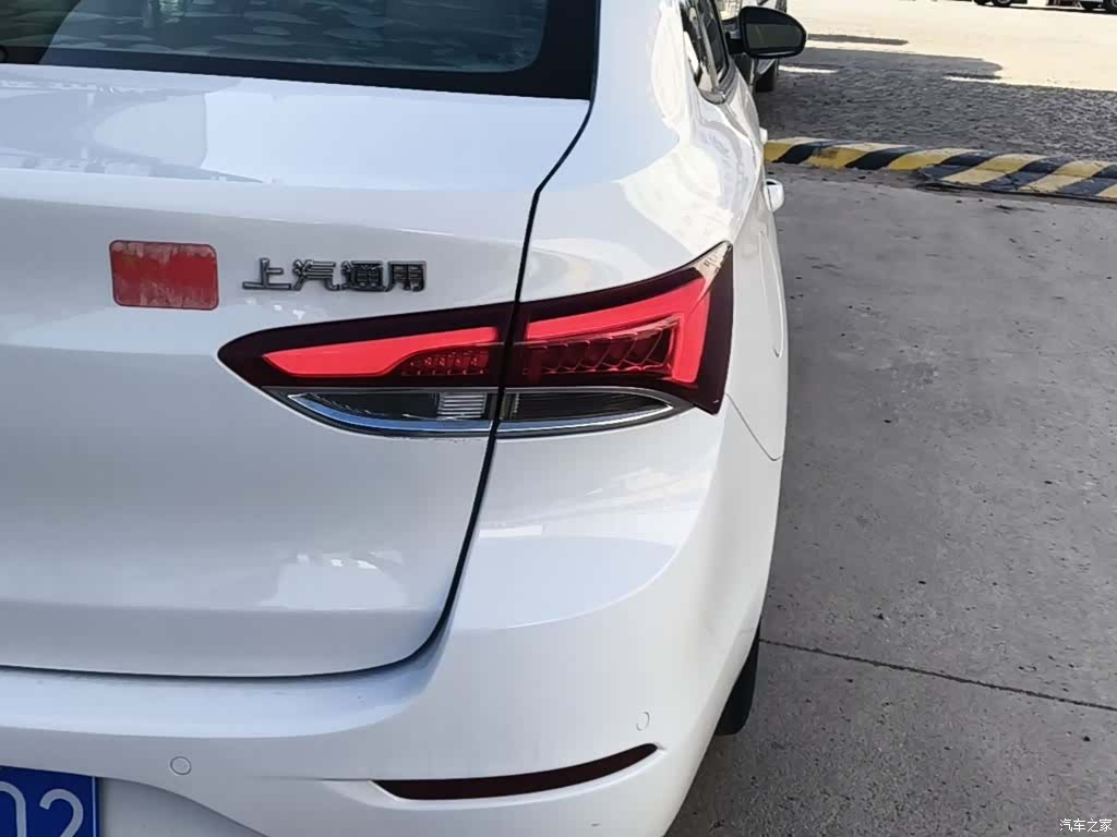 Buick V, 2018 8