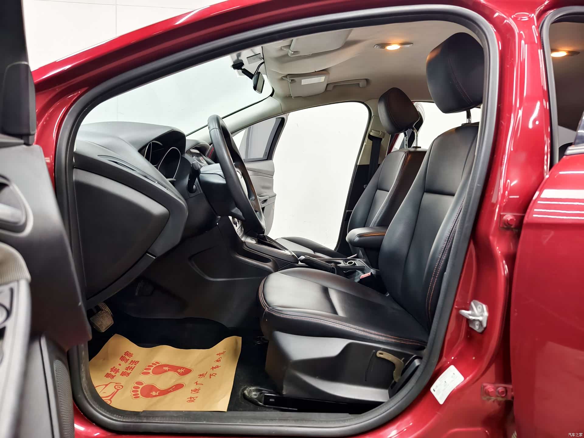 Ford Focus, 2013 10