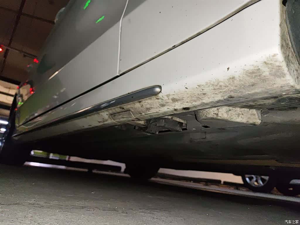 Mercedes-Benz C-Class, 2019 16